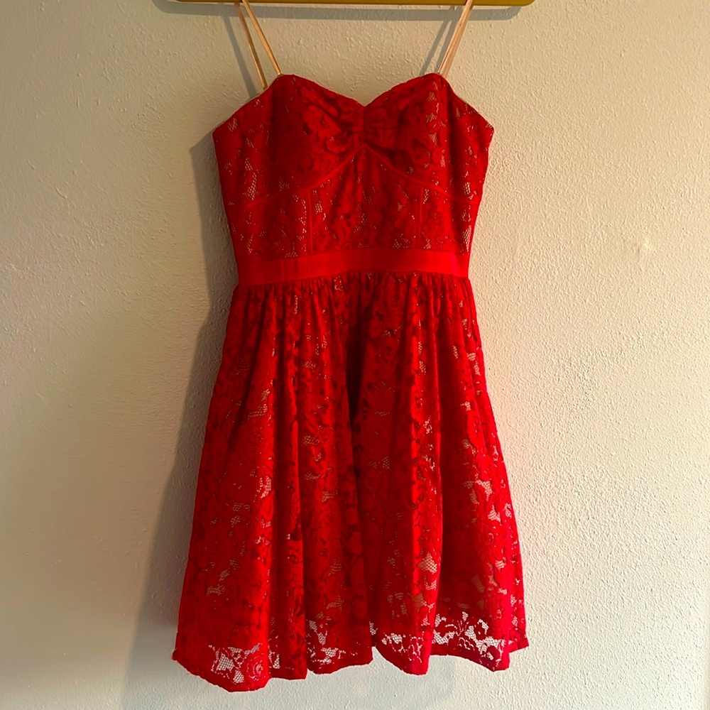 Red, lace, sweetheart dress